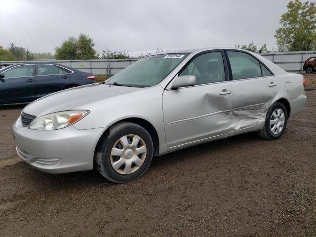 2004 Toyota Camry LE