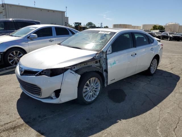 2013 Toyota Avalon Hybrid