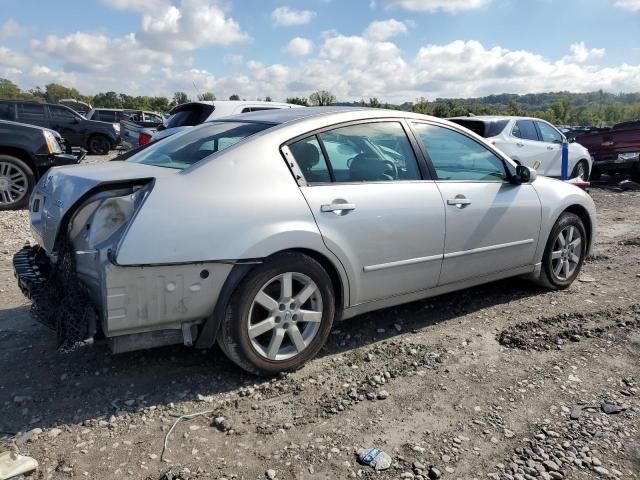 2004 Nissan Maxima SE