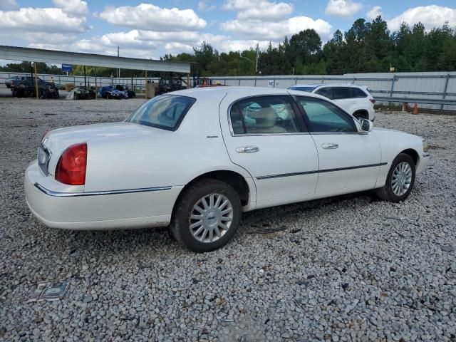 2003 Lincoln Town Car Executive