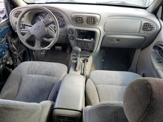 2004 Chevrolet Trailblazer LS