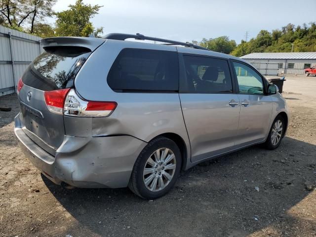 2013 Toyota Sienna XLE