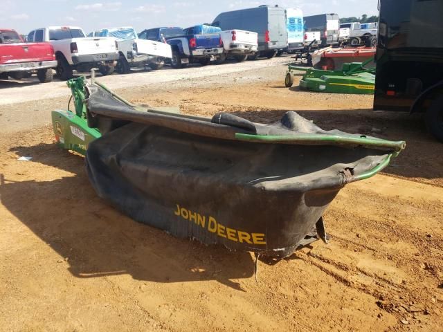 2019 John Deere R240