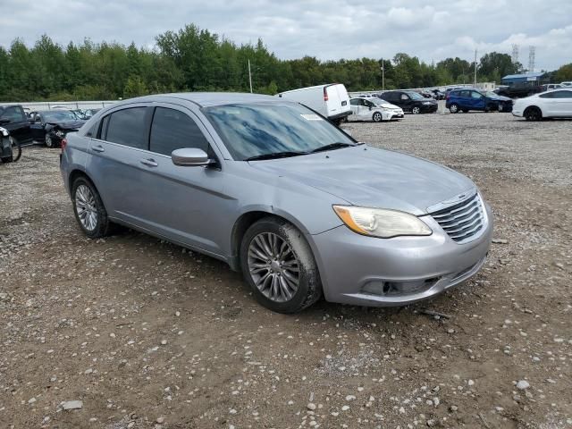 2013 Chrysler 200 LX