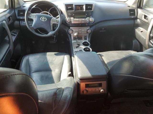 2010 Toyota Highlander SE