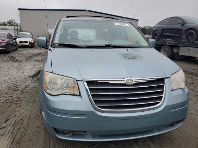 2008 Chrysler Town & Country Touring