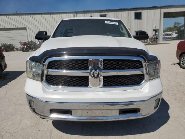 2015 Dodge RAM 1500 SLT