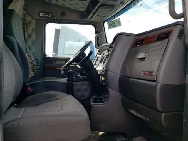 2007 Kenworth Construction T600