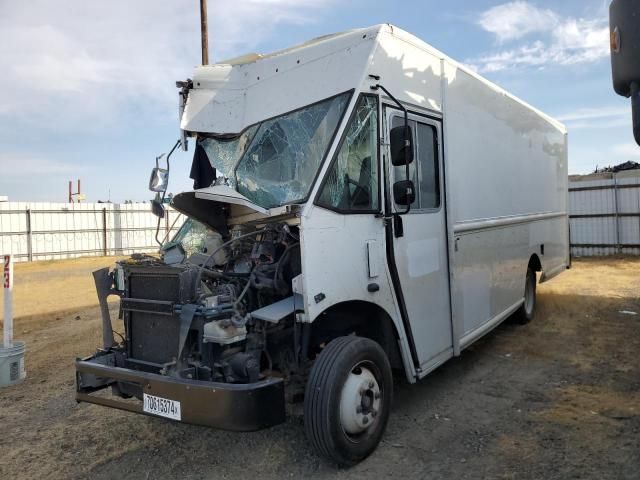 2020 Freightliner Chassis M Line WALK-IN Van