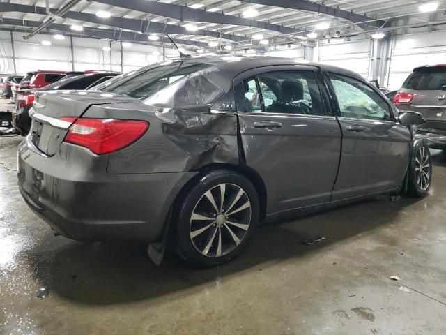 2014 Chrysler 200 Limited