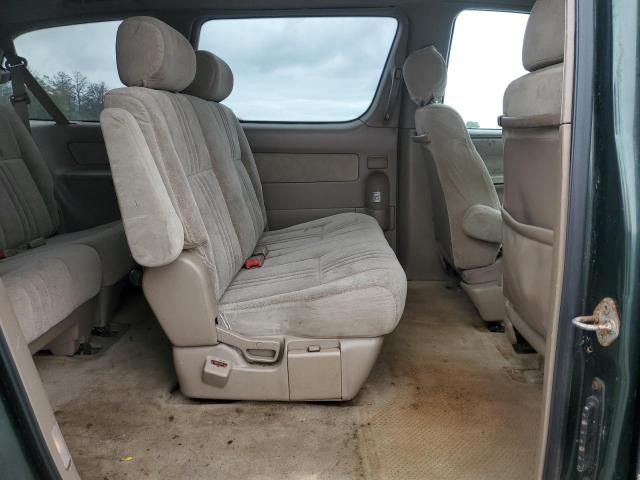 2000 Toyota Sienna CE