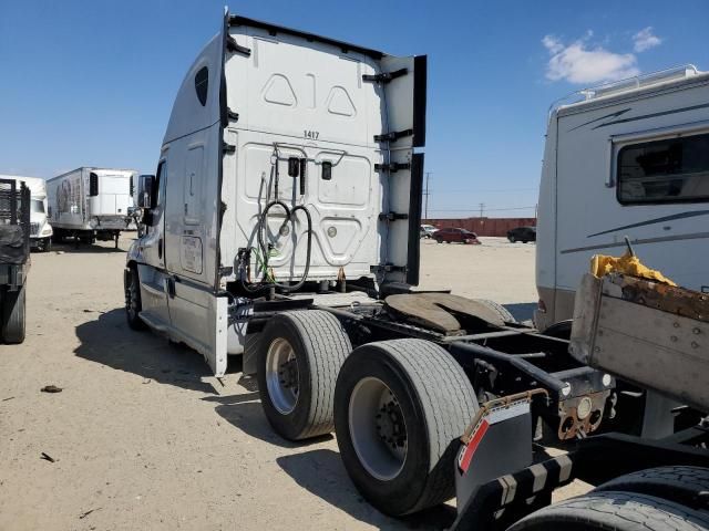 2015 Freightliner Cascadia 125