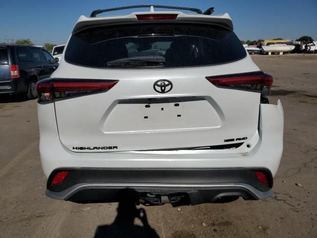 2022 Toyota Highlander XSE