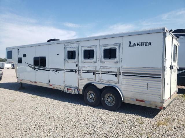 2013 Lako Horse Trailer