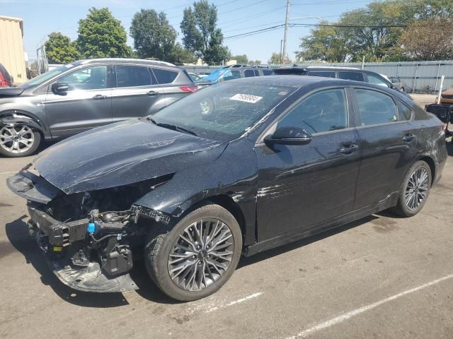 2023 KIA Forte GT Line