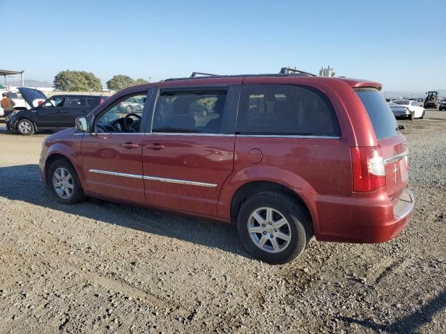 2013 Chrysler Town & Country Touring