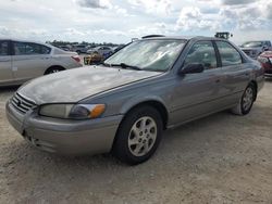 1999 Toyota Camry LE en venta en Arcadia, FL