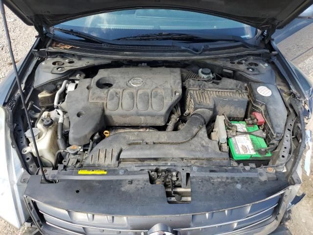 2010 Nissan Altima Base