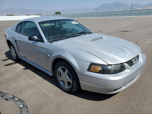 2004 Ford Mustang