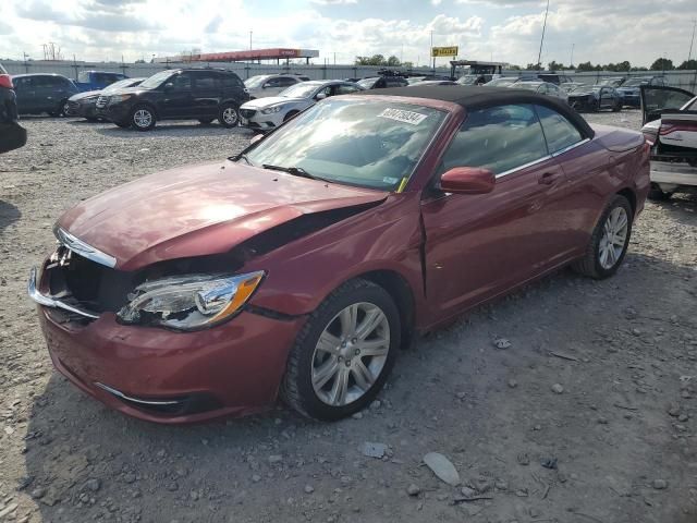 2013 Chrysler 200 Touring