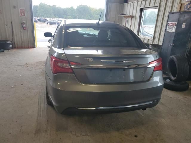 2012 Chrysler 200 Touring