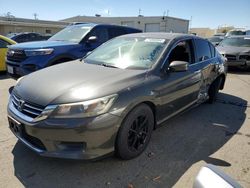 Carros salvage sin ofertas aún a la venta en subasta: 2015 Honda Accord LX