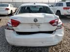 2014 Volkswagen Passat SE