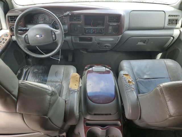 2004 Ford Excursion XLT