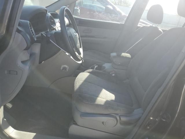 2007 KIA Rondo Base