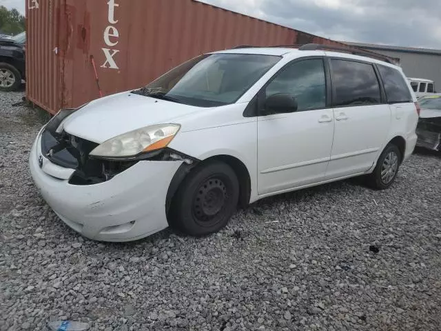 2009 Toyota Sienna CE