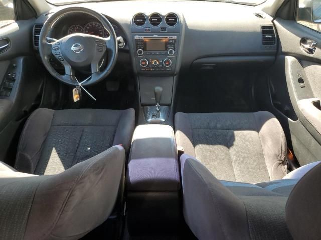 2011 Nissan Altima Base