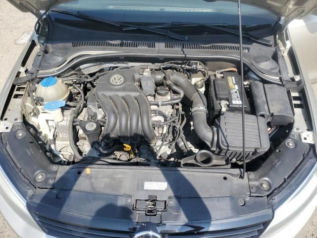 2013 Volkswagen Jetta Base