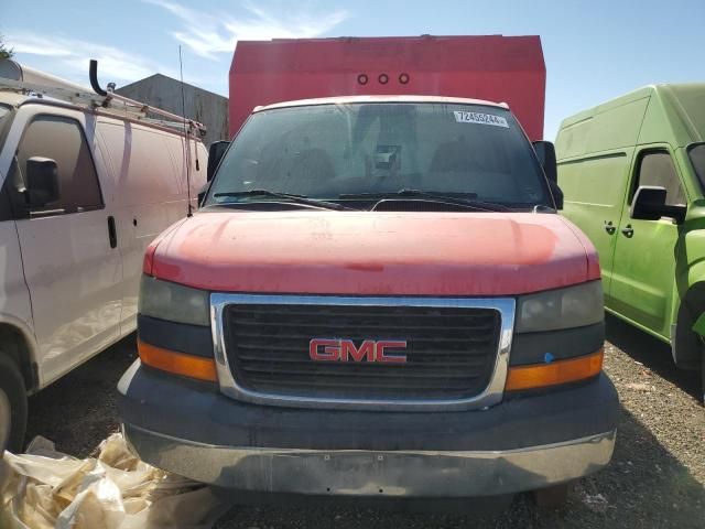 2005 GMC Savana Cutaway G3500