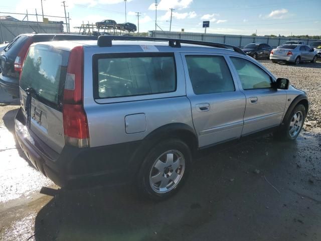 2004 Volvo XC70