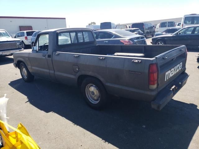 1984 Mazda B2000 Long BED