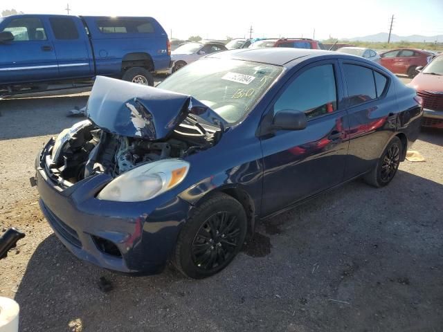 2013 Nissan Versa S