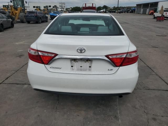 2016 Toyota Camry LE