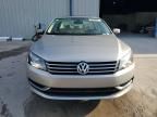 2014 Volkswagen Passat SE