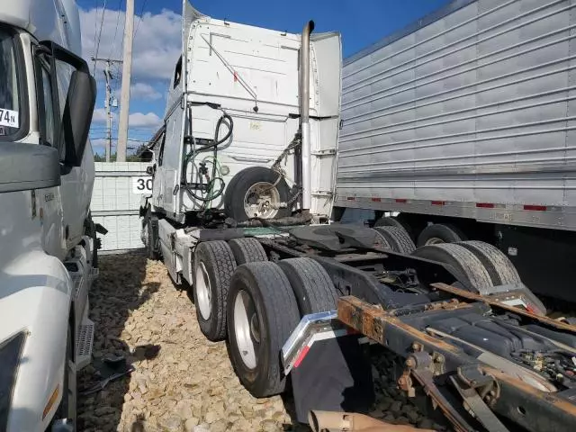 2014 Volvo VN VNL