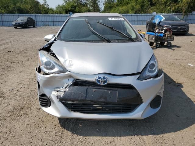 2016 Toyota Prius C