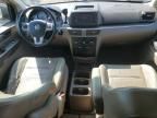 2012 Volkswagen Routan SE