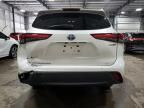 2020 Toyota Highlander Hybrid XLE