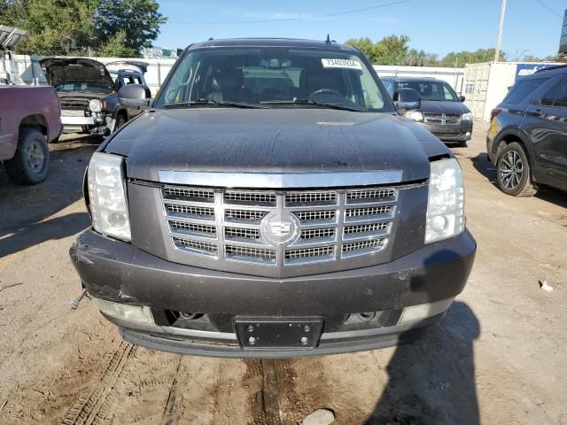 2011 Cadillac Escalade Luxury