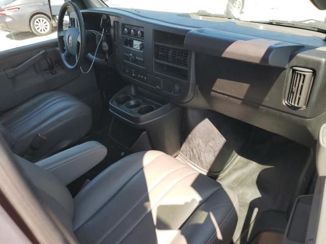 2018 GMC Savana G2500