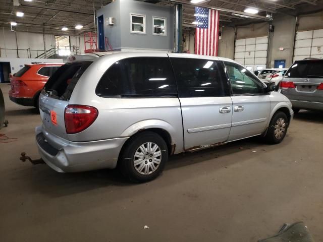 2007 Chrysler Town & Country LX