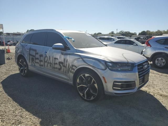 2019 Audi Q7 Prestige