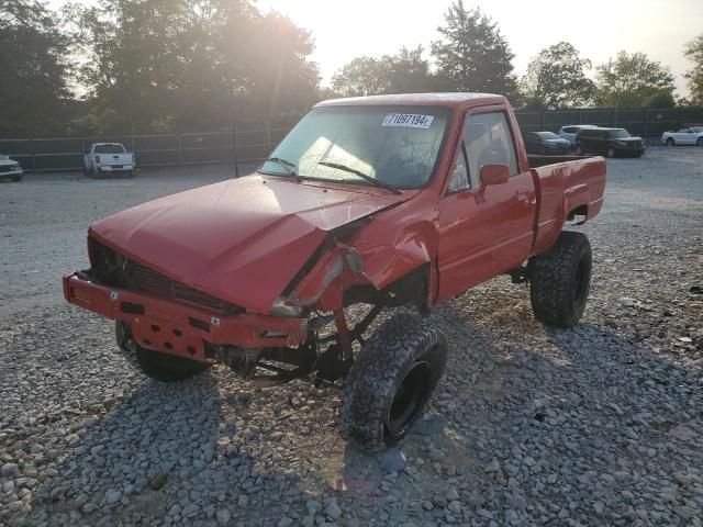 1984 Toyota Pickup RN60 SR5