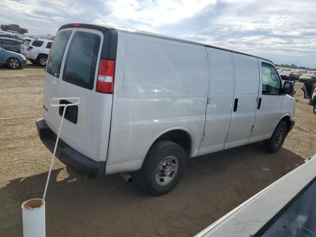 2021 Chevrolet Express G2500