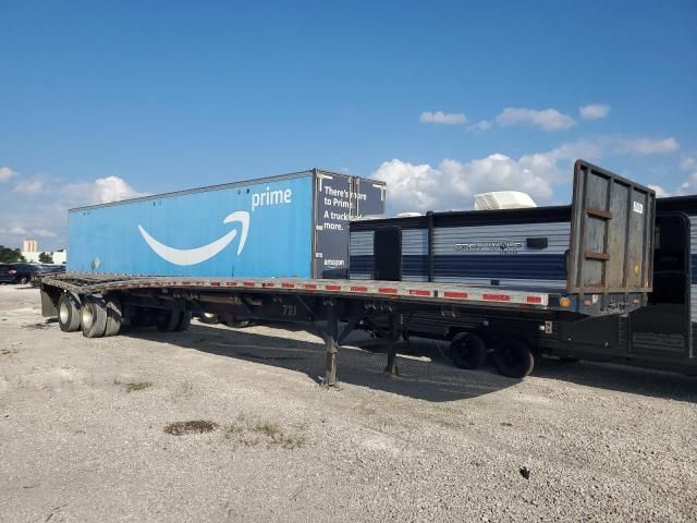 2000 Fontaine Trailer