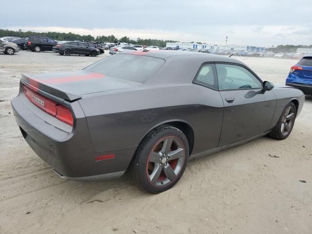 2013 Dodge Challenger SXT